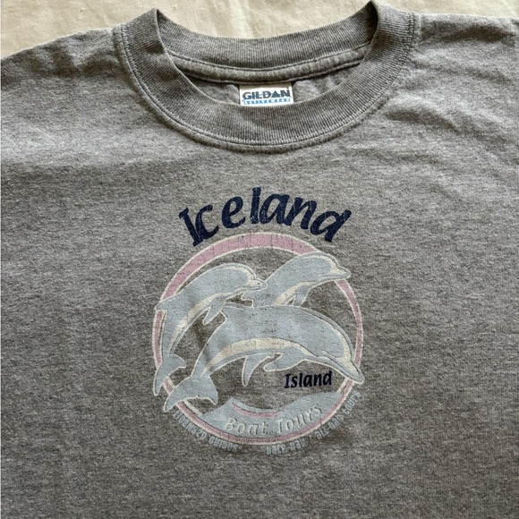 Iceland Graphic Tee - Picture 1 of 3